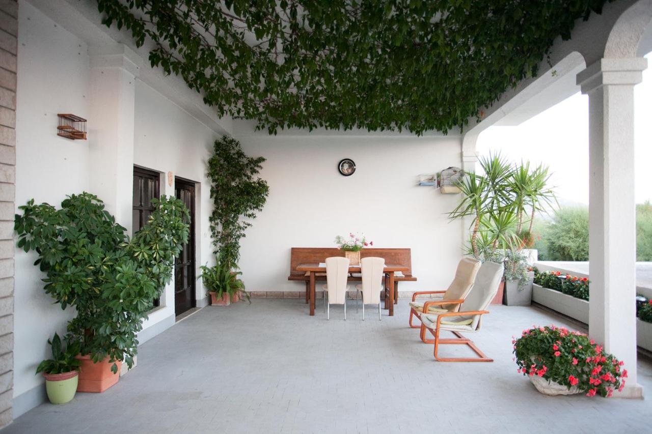 Anastazija Sea View Apartment โอมิช ภายนอก รูปภาพ